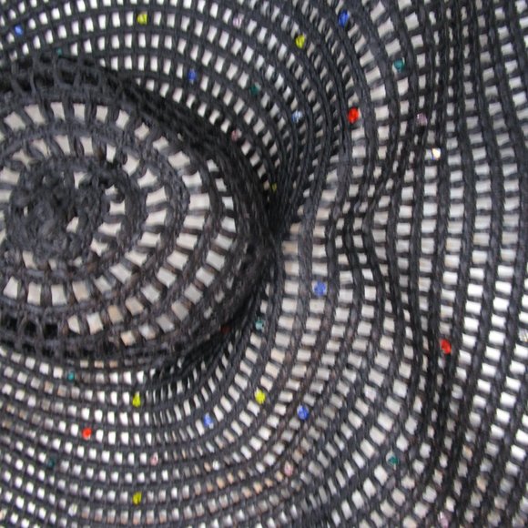 Enormous Oversized Lattice Knit Wide Brim Hat Black Sun Pool Derby - Picture 7 of 9